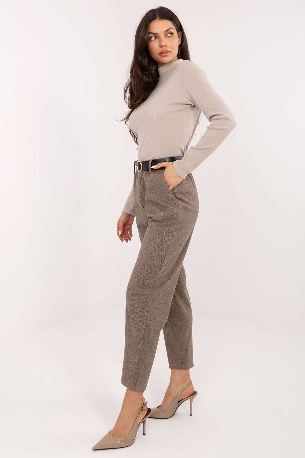  Pantalon femme model 222923 Rue Paris 