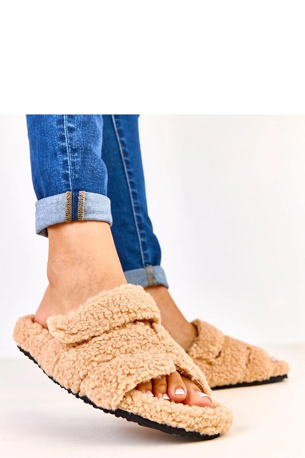 Pantoufles model 223136 Solea 