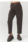  Pantalon en velours côtelé model 223243 Makadamia 