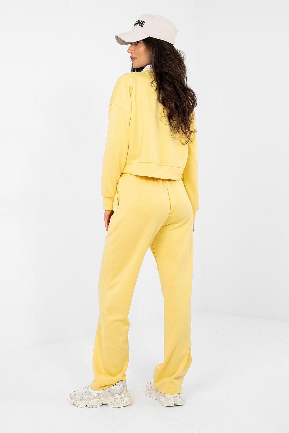  L`ensemble model 224065 Italy Moda 