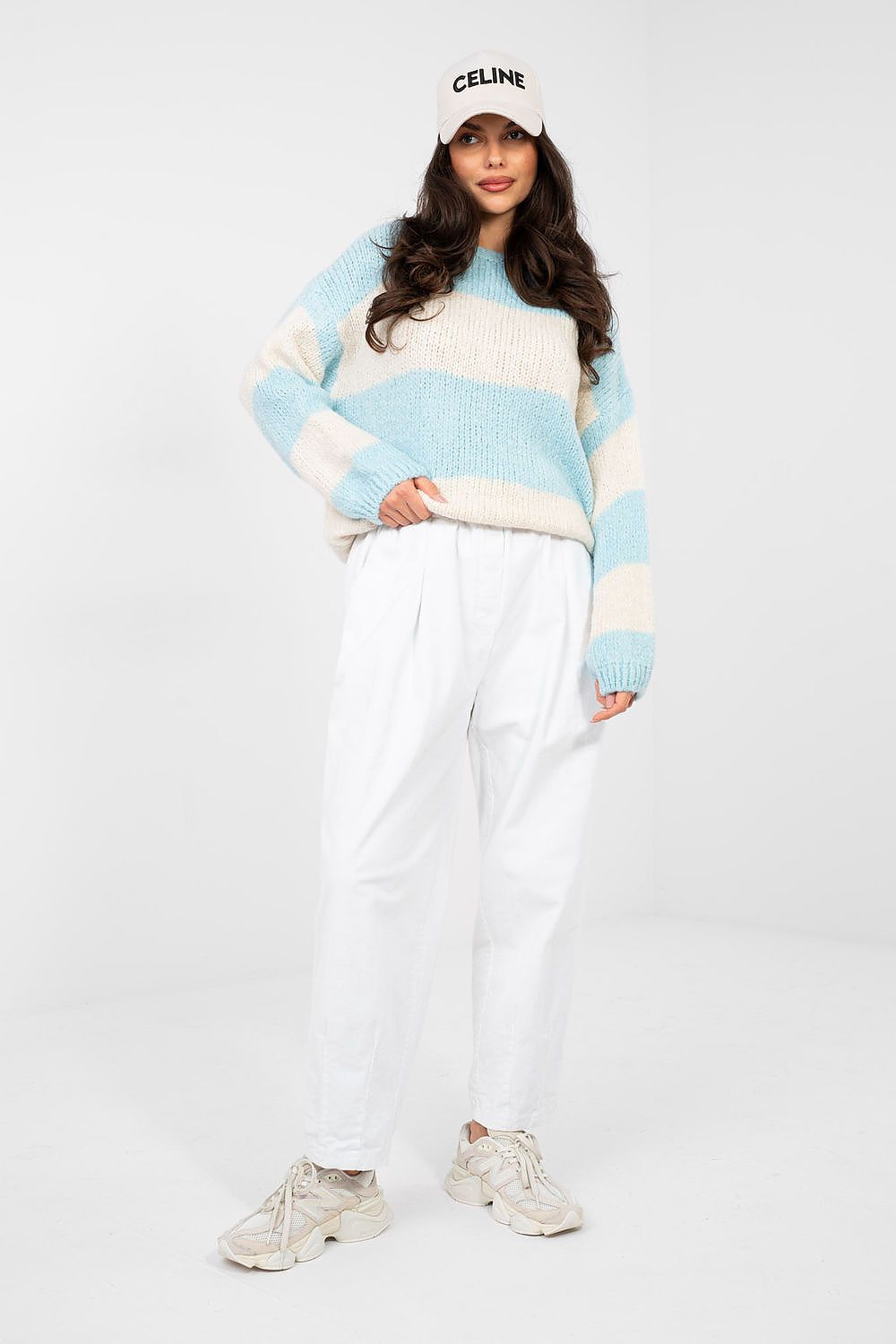  Chandail model 224391 Italy Moda 