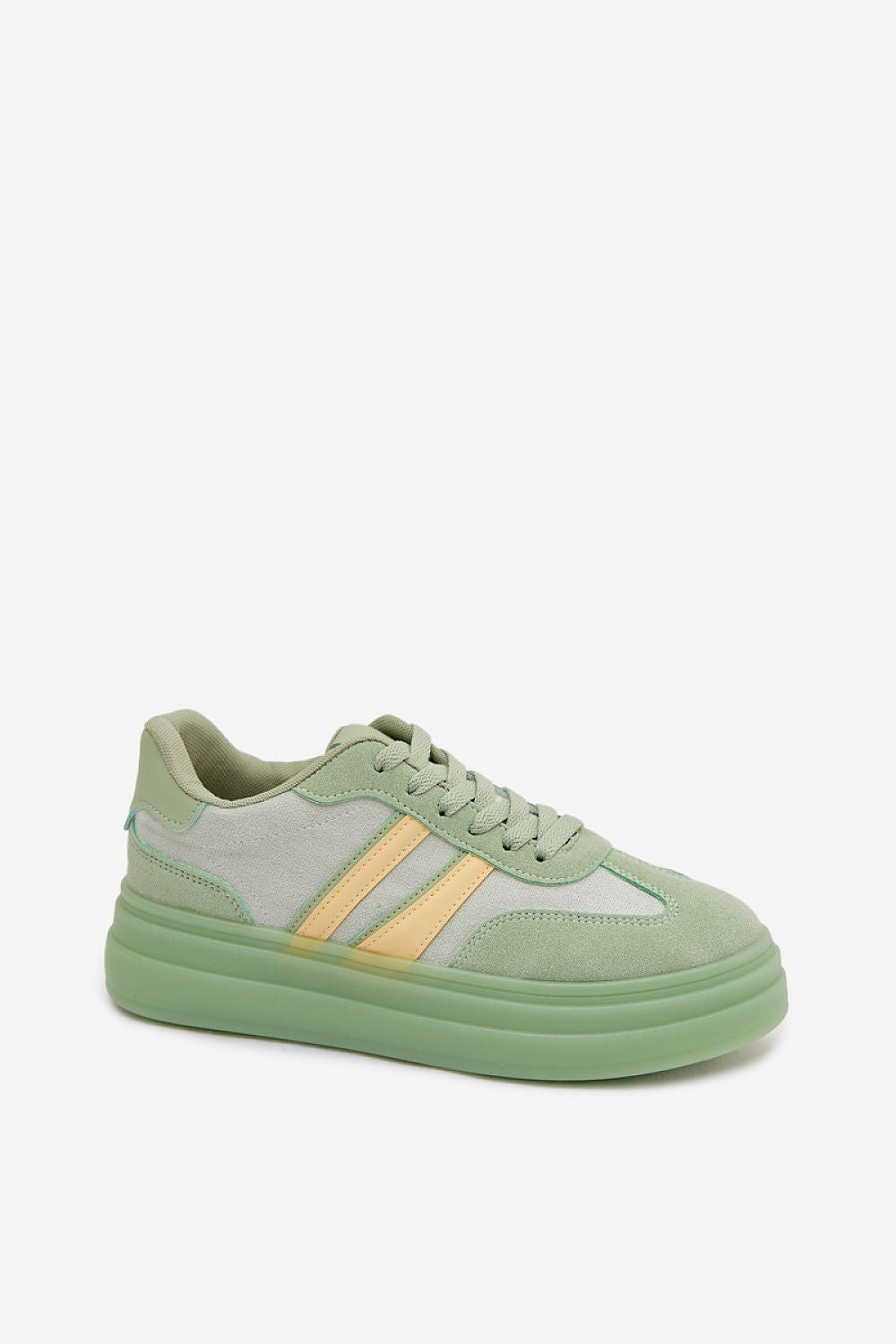  Chaussures de sport model 224406 Step in style 