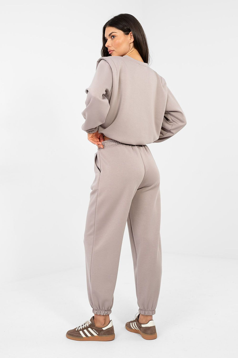 L`ensemble model 224460 Rue Paris 