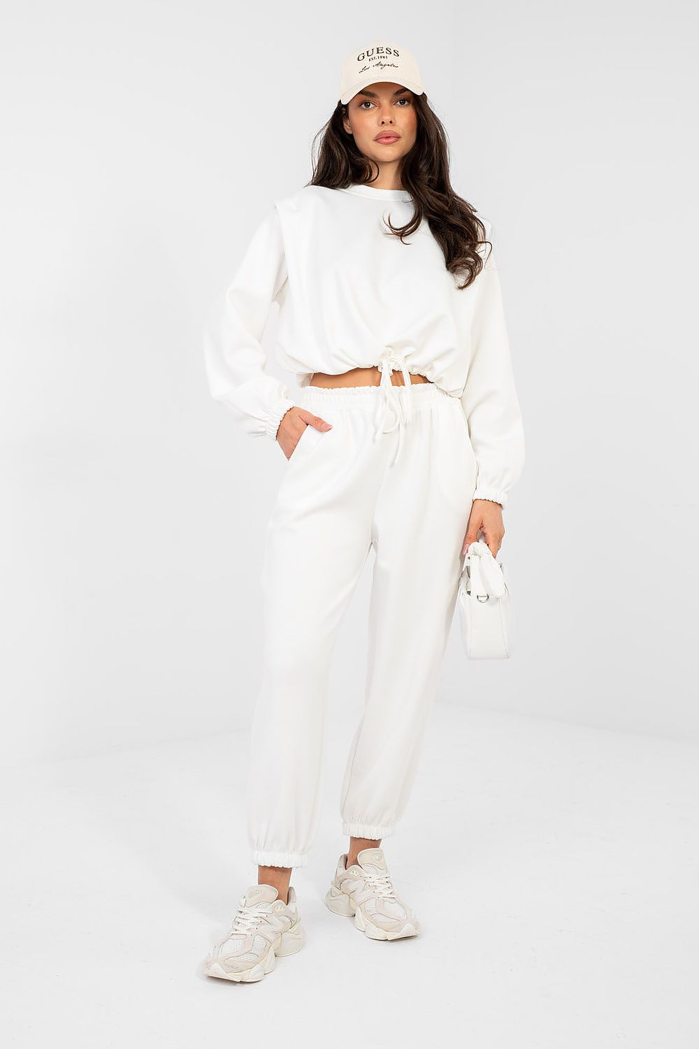  L`ensemble model 224463 Rue Paris 