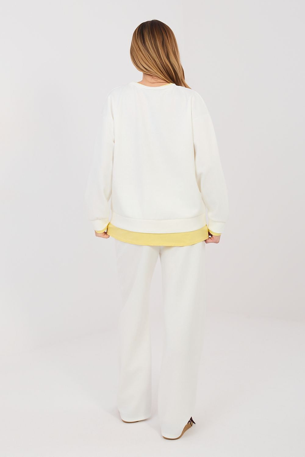  L`ensemble model 224663 Rue Paris 