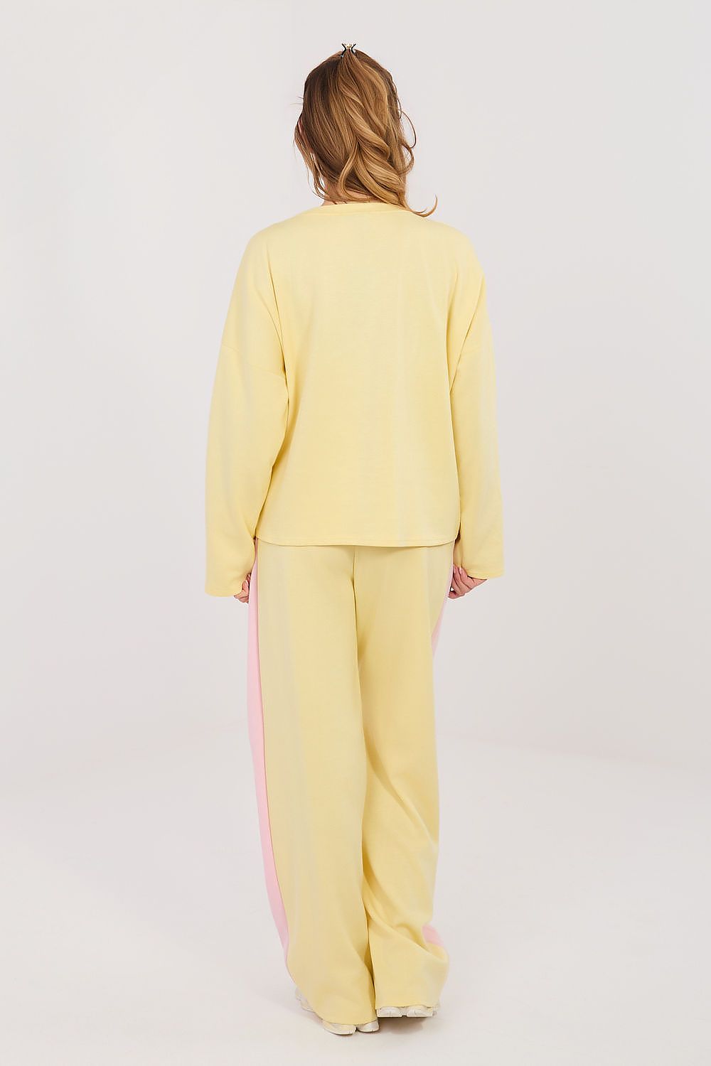  L`ensemble model 224798 Rue Paris 