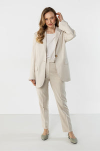 Veste awama