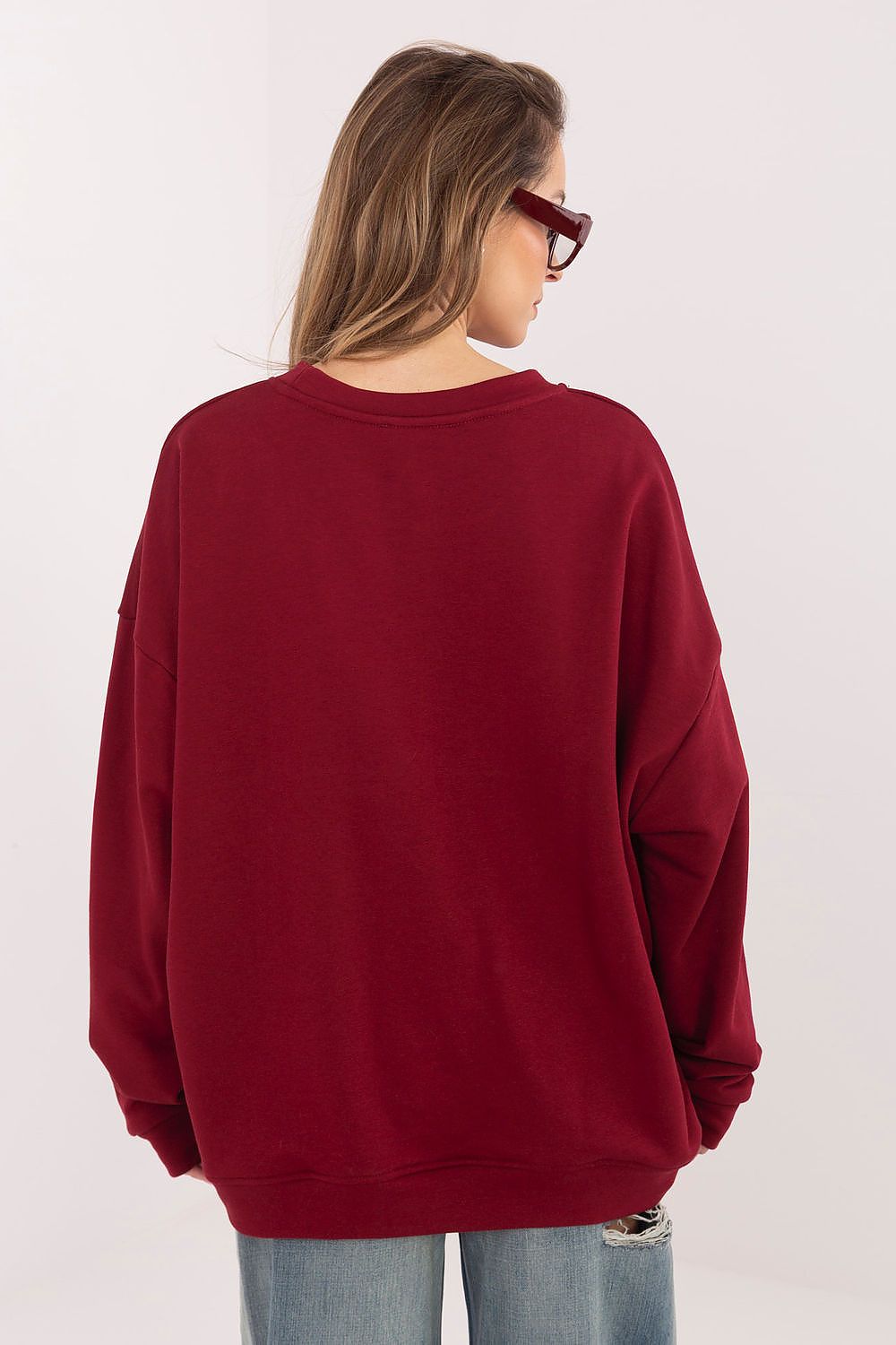  Sweatshirt model 225473 Relevance 