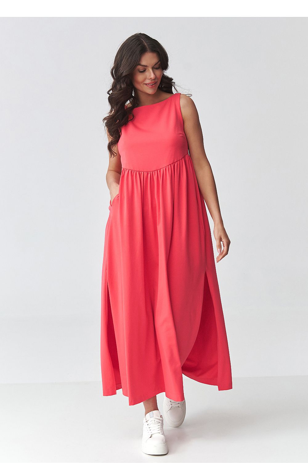  Robe de jour model 225640 Makadamia 