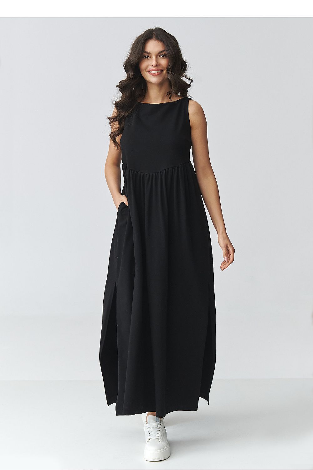  Robe de jour model 225701 Makadamia 