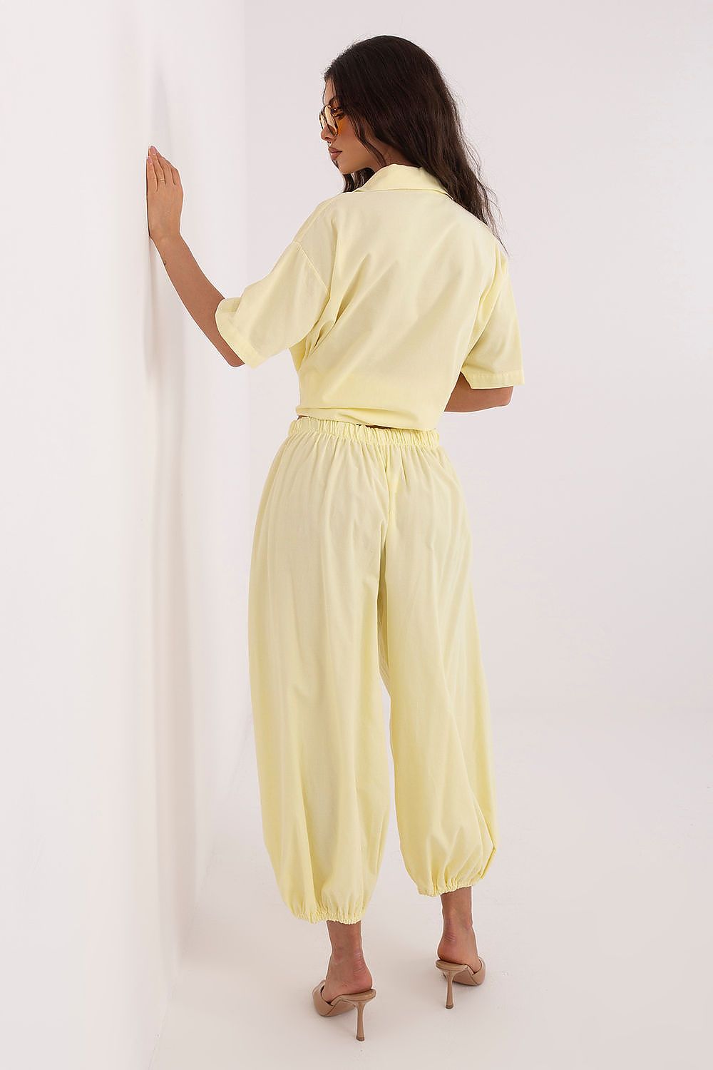  Pantalon en velours côtelé model 226226 Italy Moda 