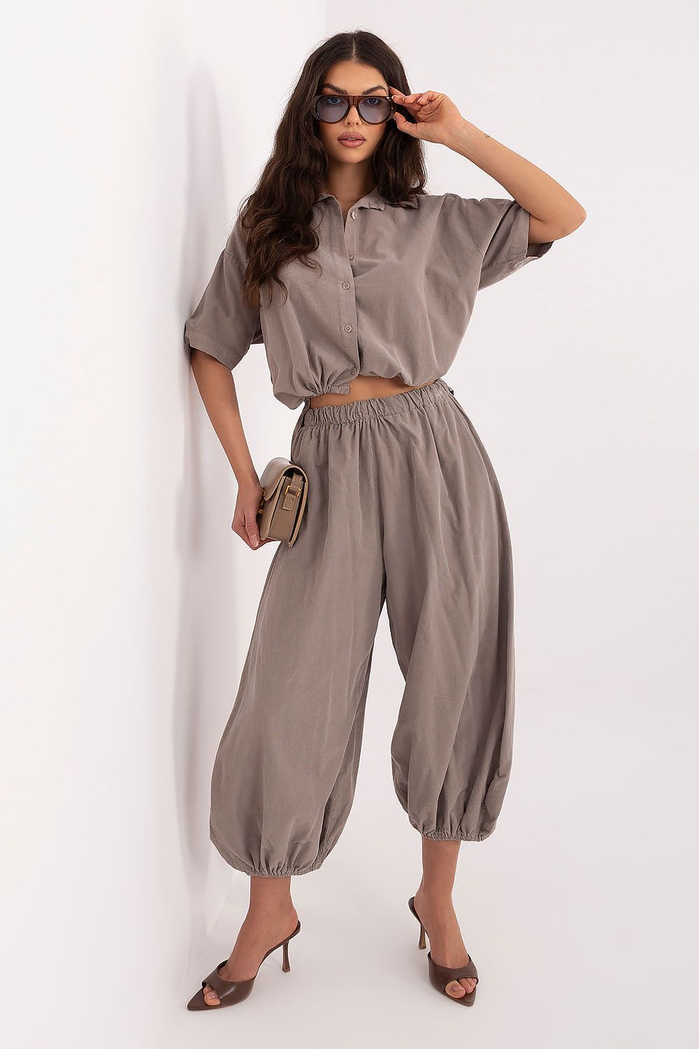  Pantalon en velours côtelé model 226227 Italy Moda 