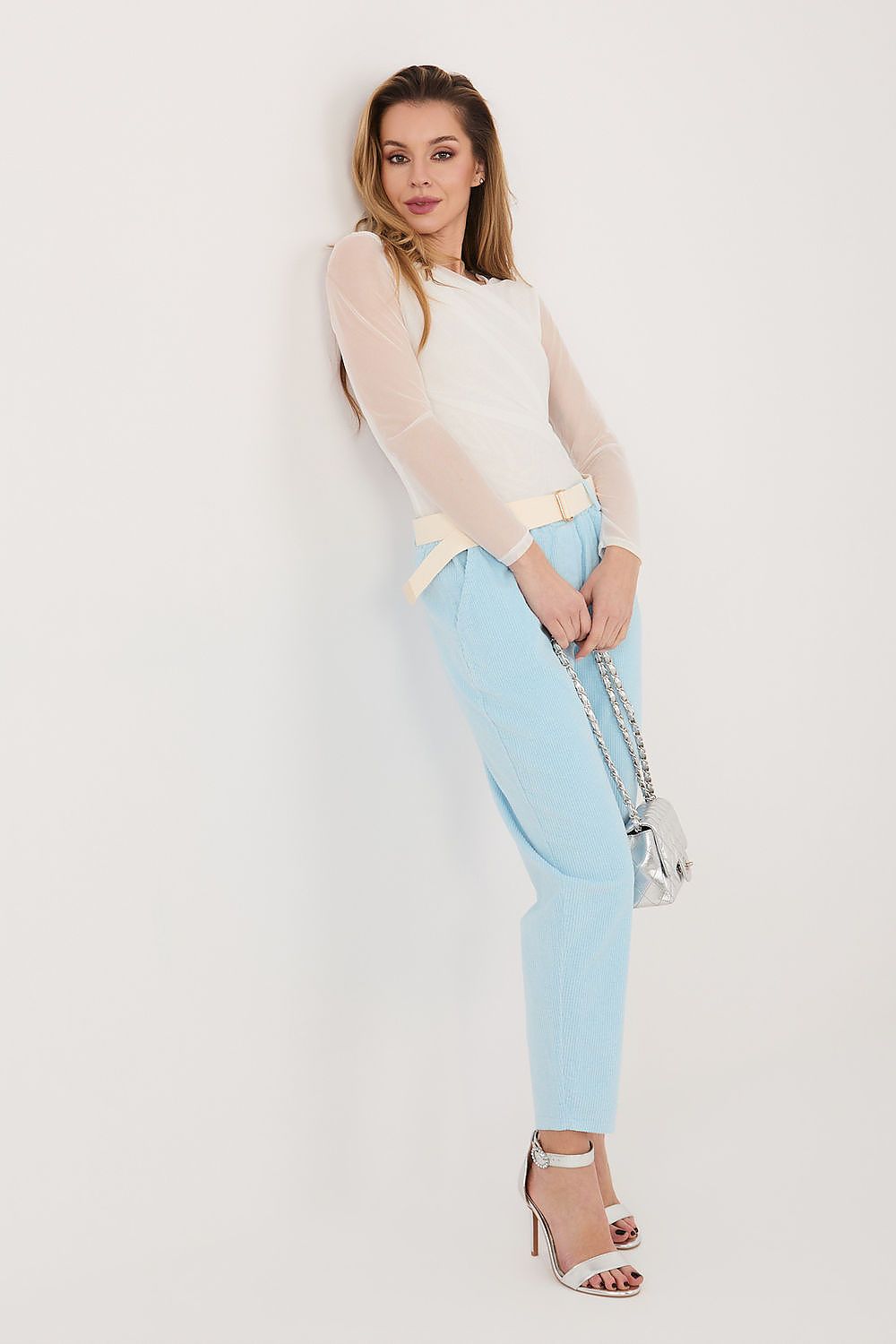  Pantalon en velours côtelé model 226482 Italy Moda 