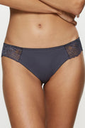  Culottes brésiliennes model 230040 Triumph 