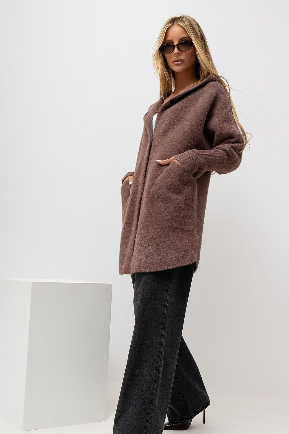  Manteau model 231140 Factory Price 