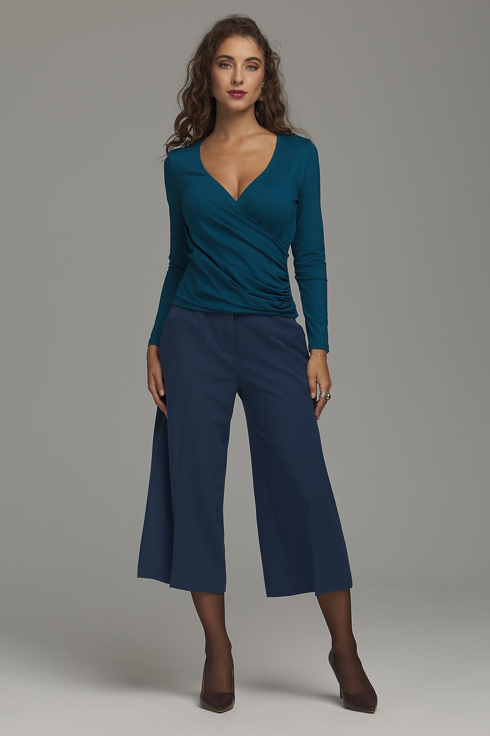  Pantalon femme model 231663 Nife 
