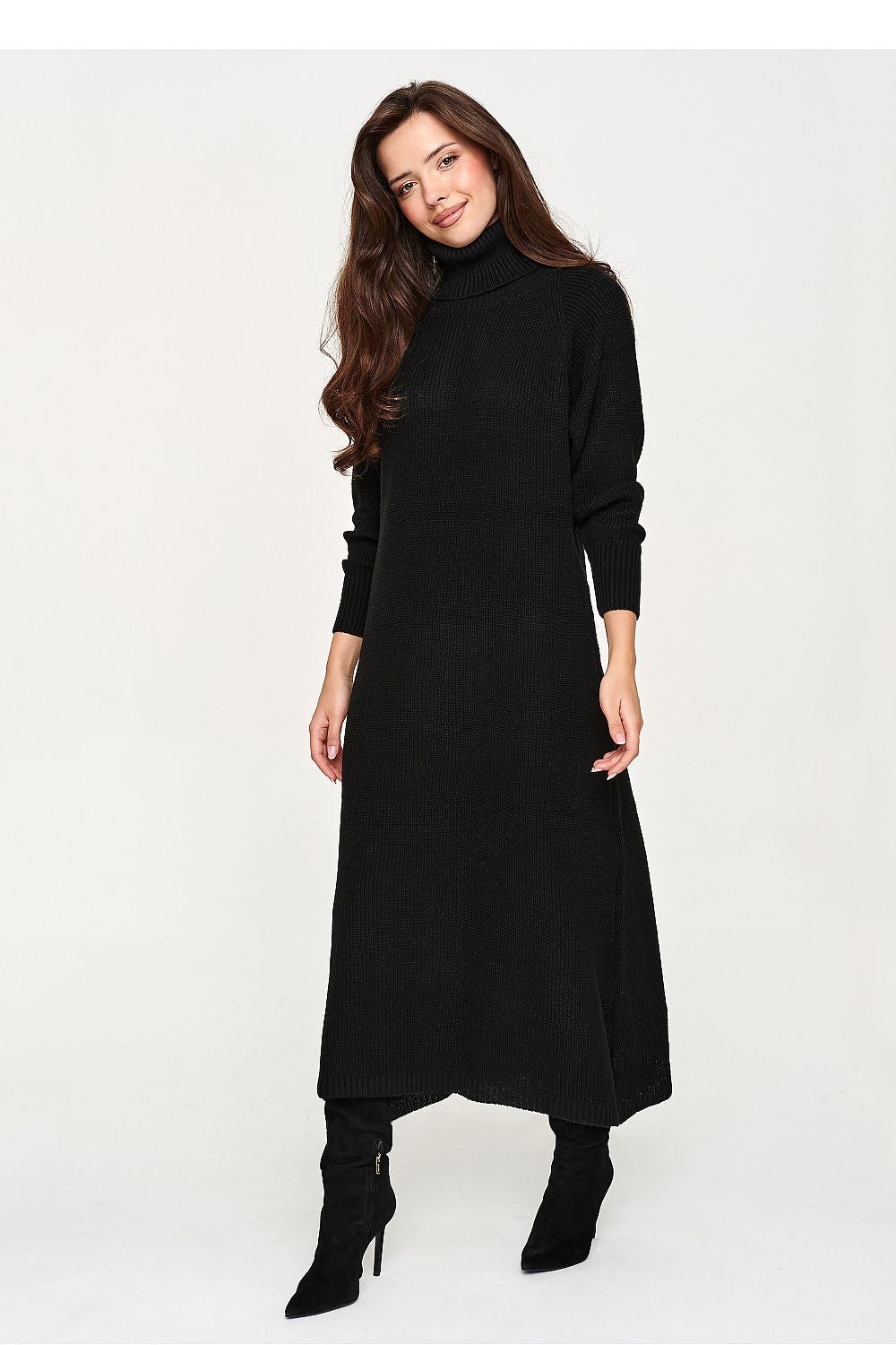  Robe de jour model 231972 Makadamia 
