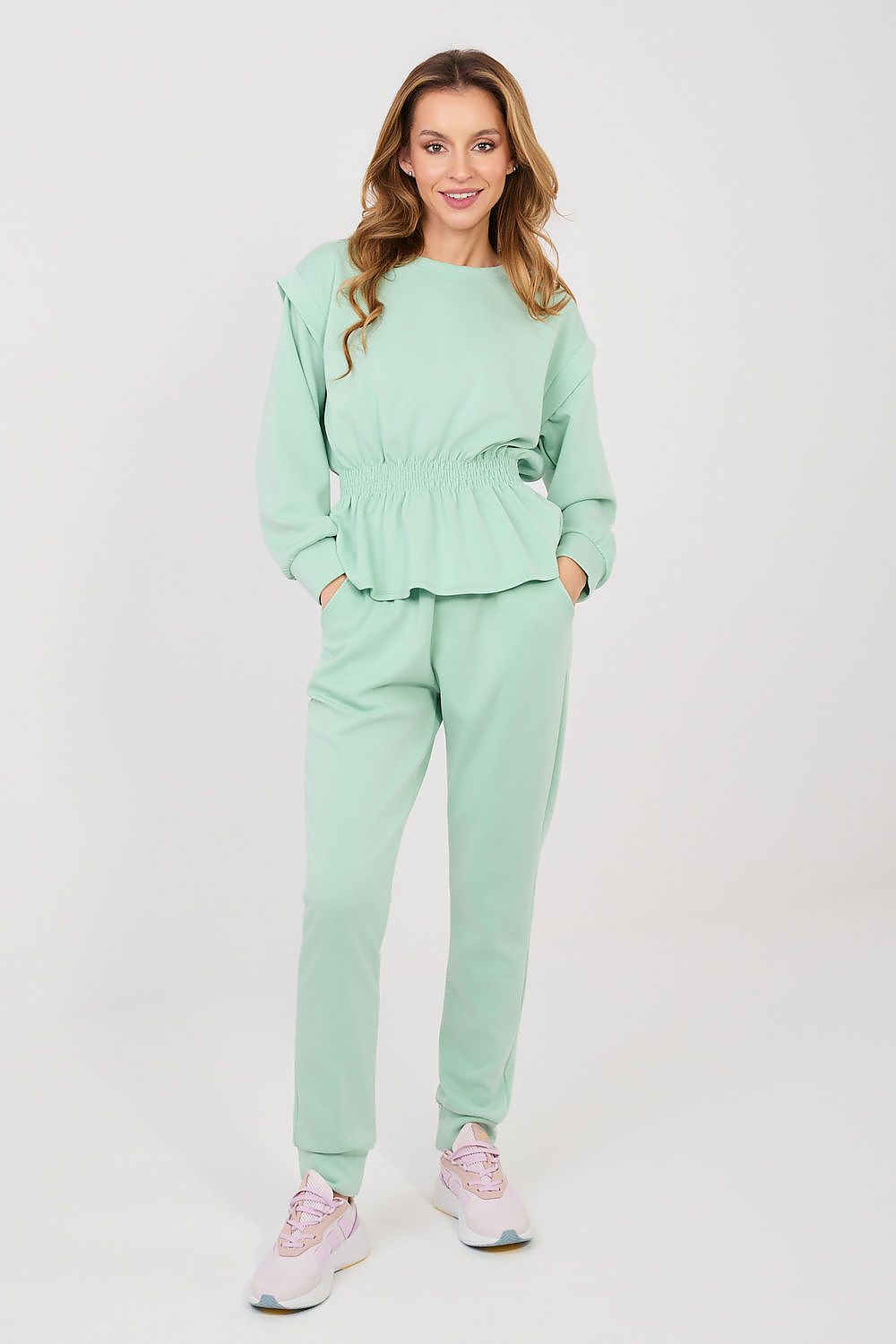  L`ensemble model 232205 Rue Paris 