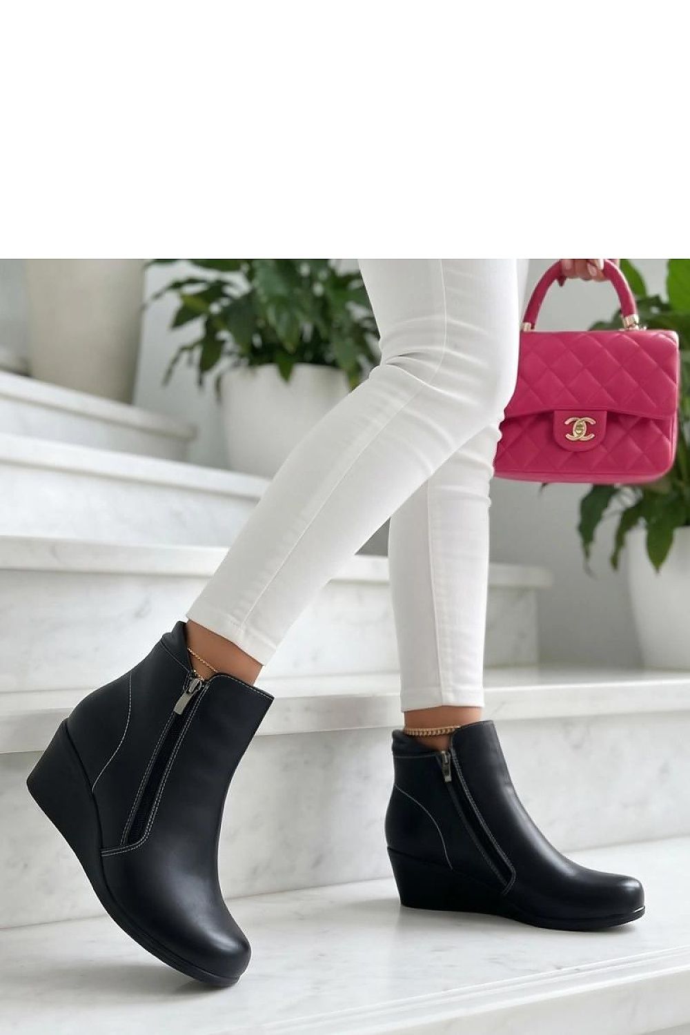  Bottes cothurnes model 232686 Solea 