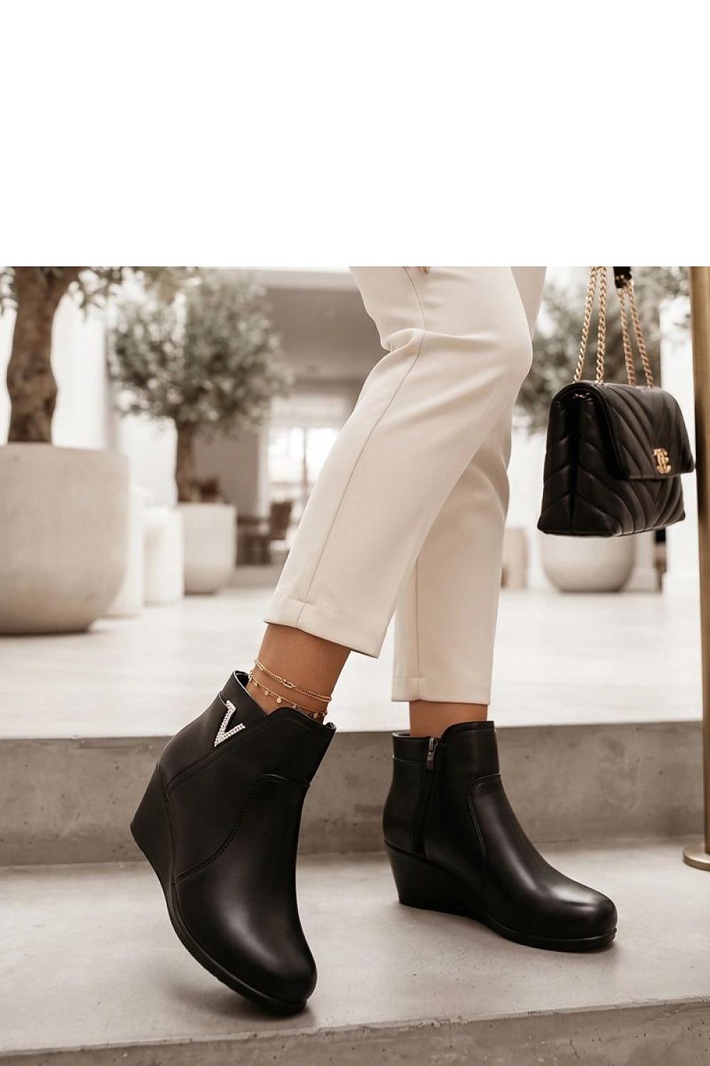  Bottes cothurnes model 232687 Solea 