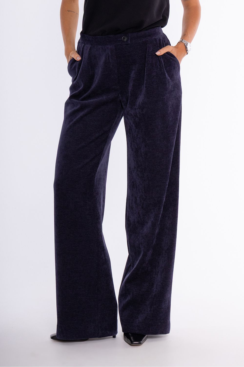  Pantalon en velours côtelé model 232849 Moe 
