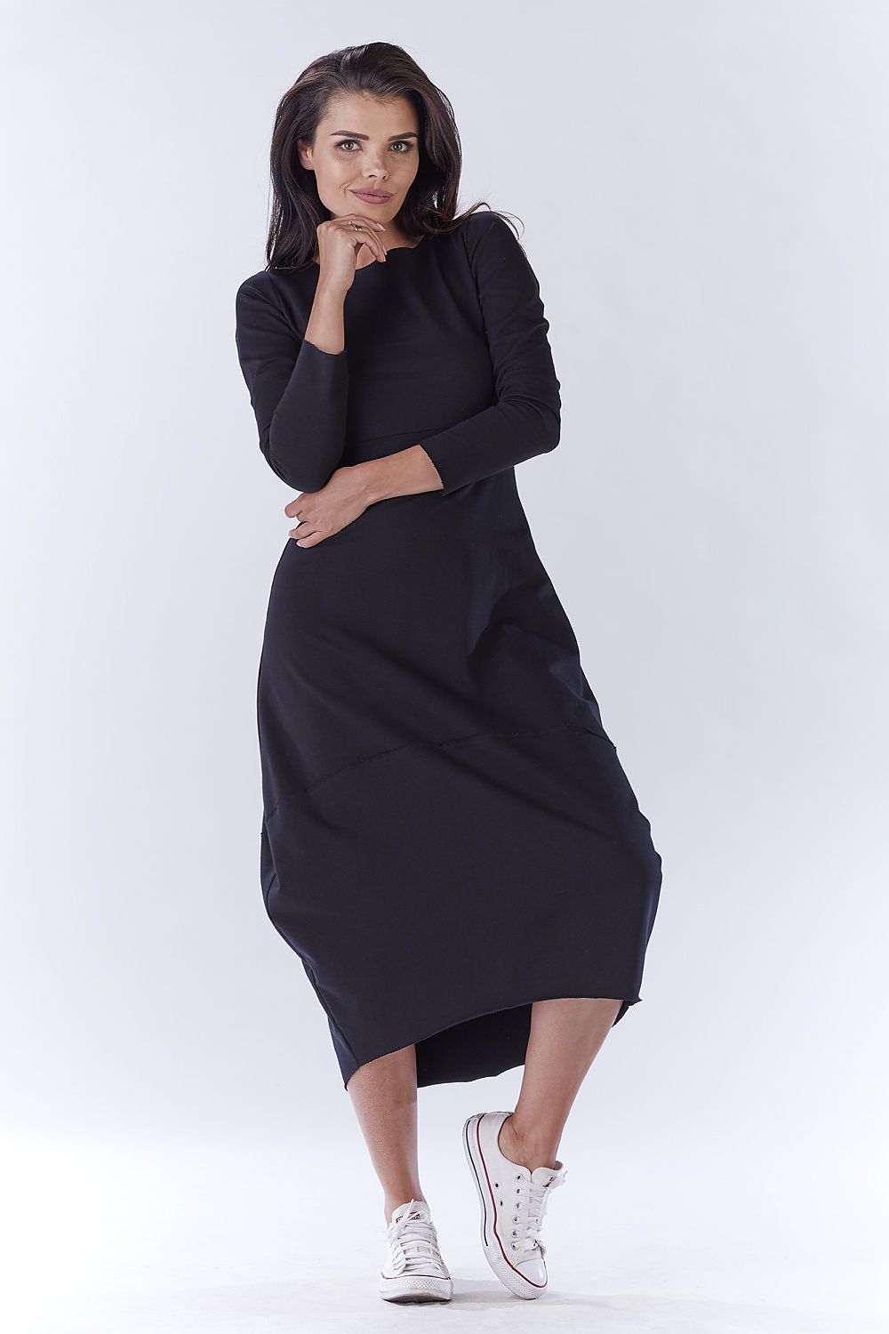  Robe de jour model 90495 awama 