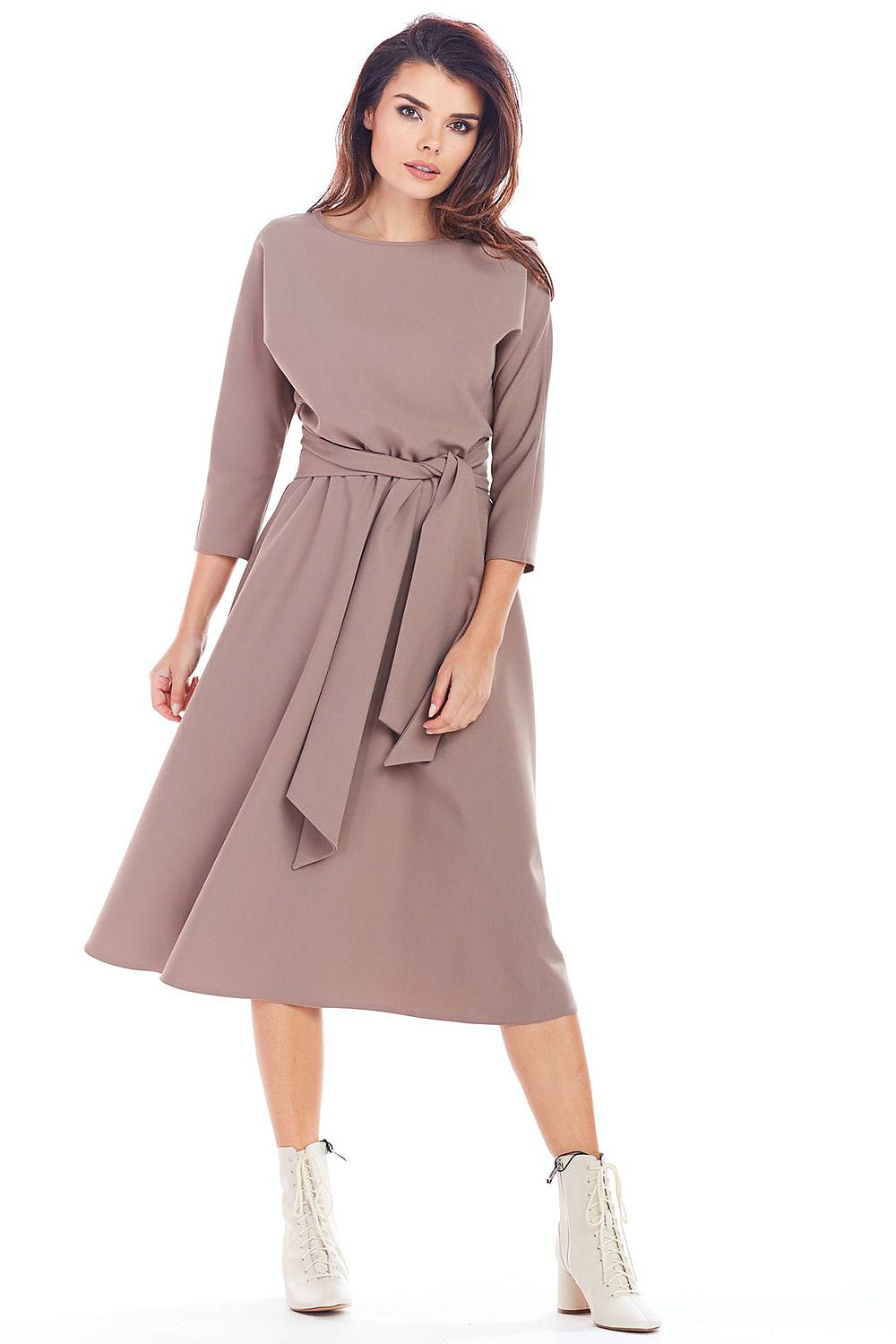  Robe de jour model 139568 awama 