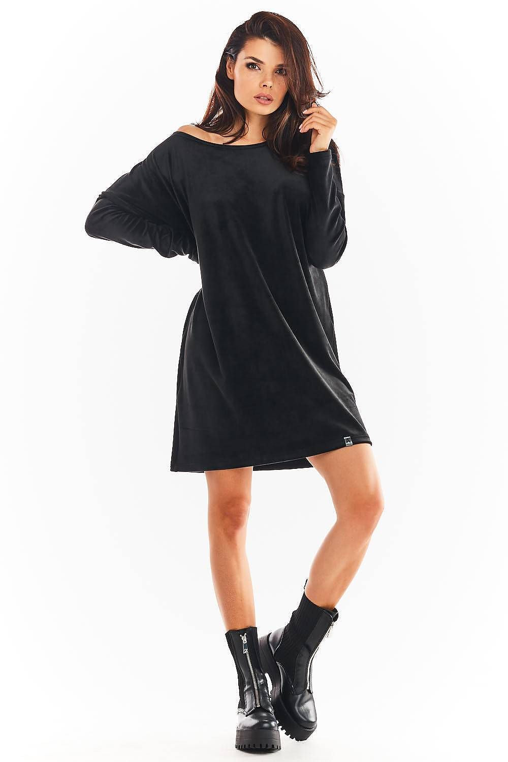  Robe de jour model 149792 awama 