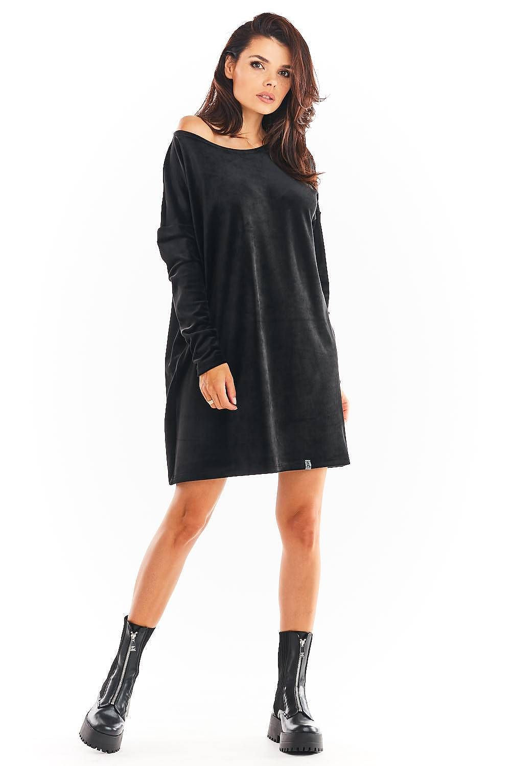  Robe de jour model 149792 awama 