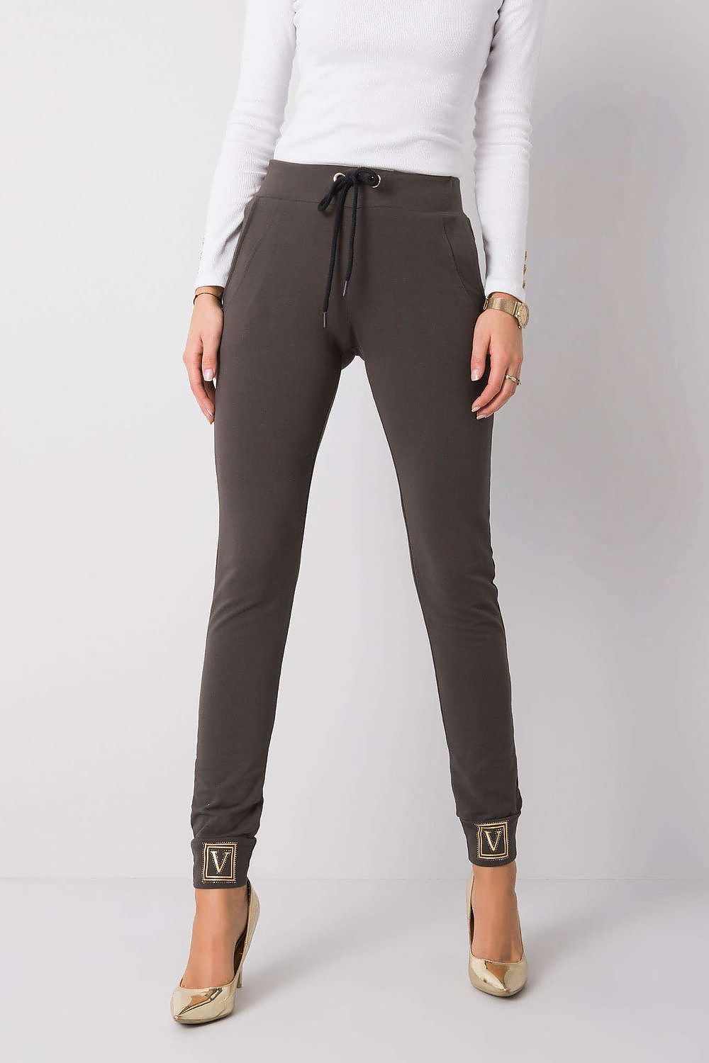  Pantalon survêtement model 166740 Relevance 