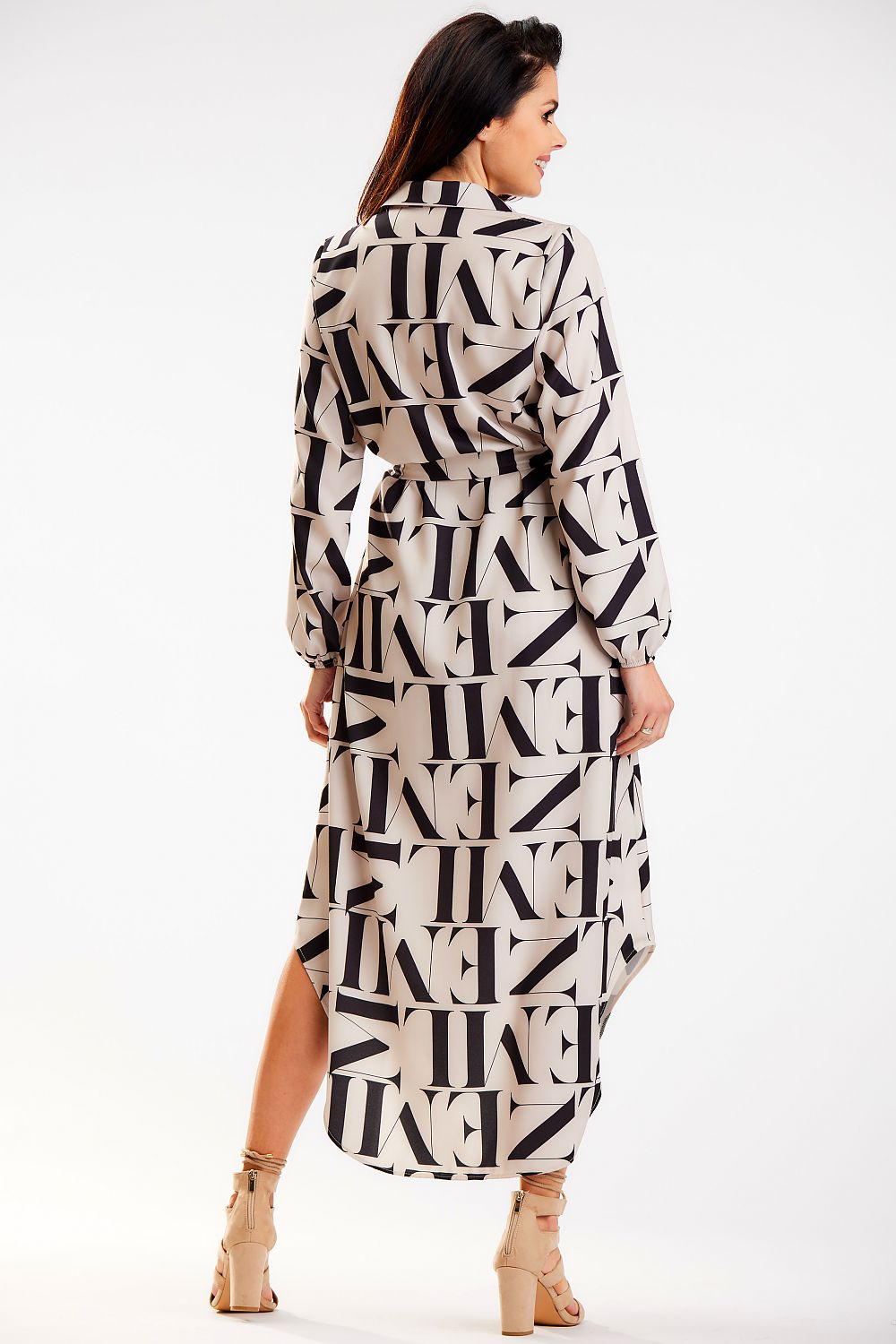  Robe de jour model 178659 awama 