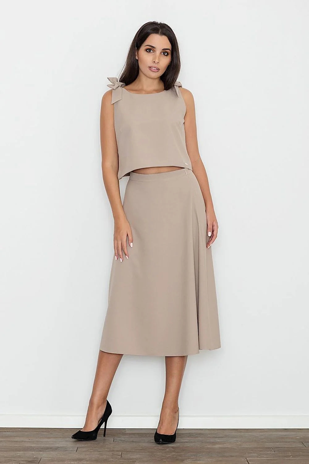 Ensemble lingerie satin élégant moderne confortable jupe évasée mi-mollet pour femmes tendance sophistiquée