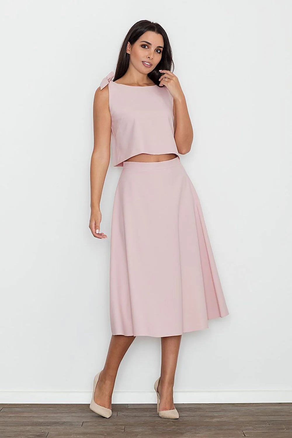 Ensemble lingerie satin élégant moderne confortable jupe évasée mi-mollet pour femmes tendance sophistiquée