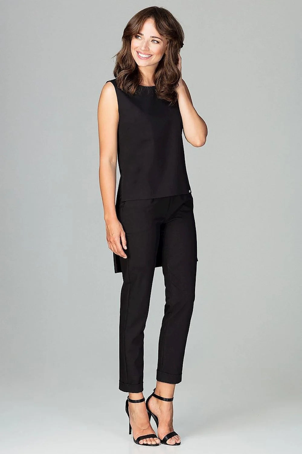Ensemble top et pantalon bleu vif polyester style élégant chic et décontracté femme moderne