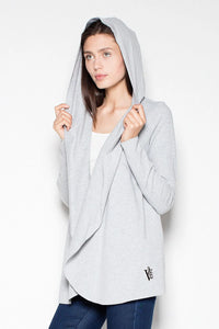 Gilet à capuche coton gris clair style décontracté confortable pour look moderne et casual chic