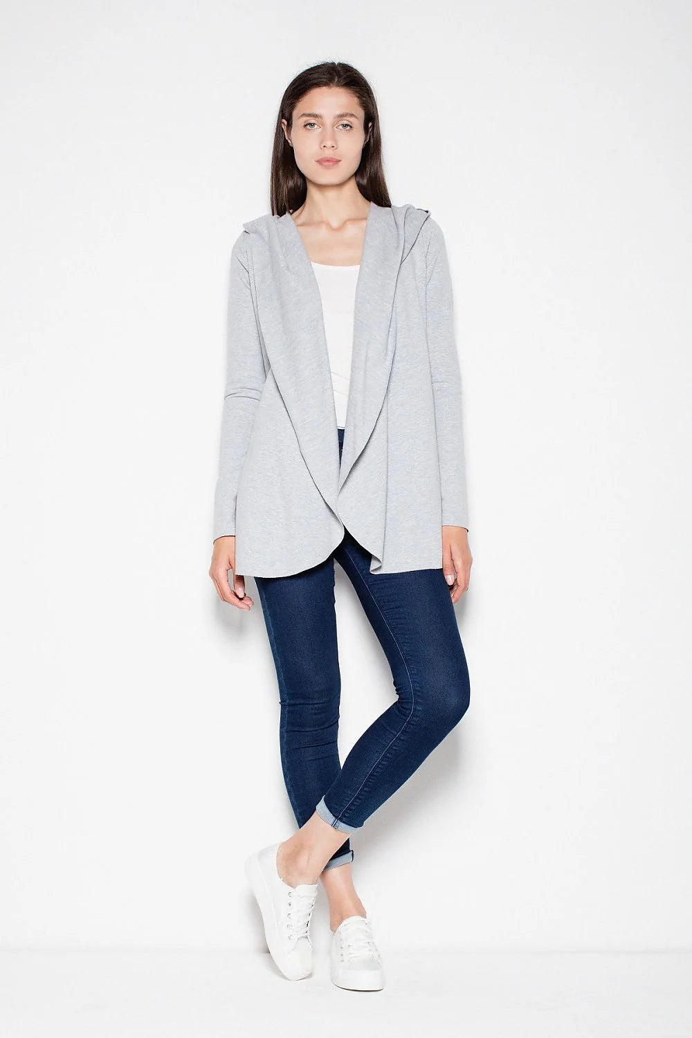 Gilet à capuche coton gris clair style décontracté confortable pour look moderne et casual chic