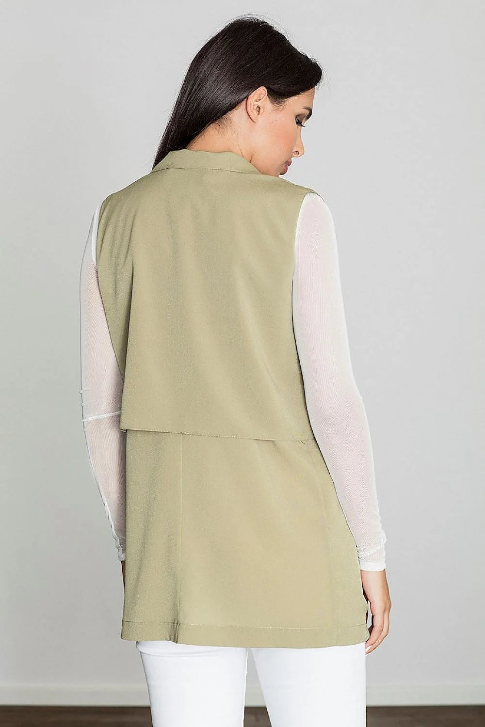 Gilet sans manches fluide moderne élégant beige pour femmes, style polyvalent, confort exceptionnel, mode féminine