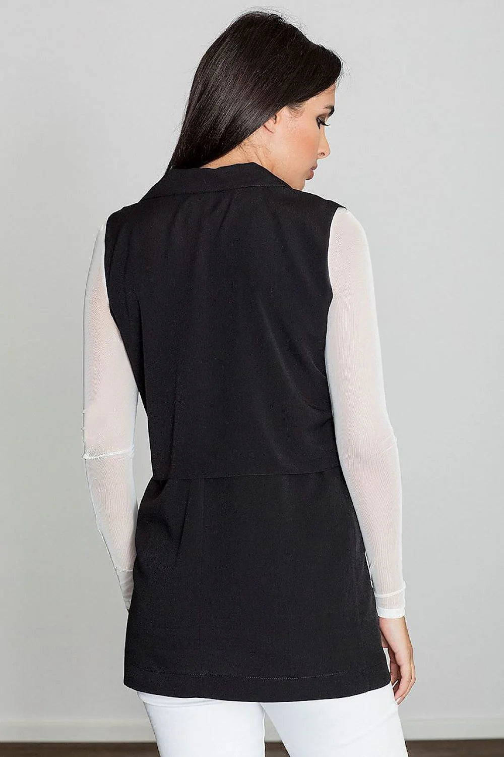 Gilet sans manches fluide moderne élégant beige pour femmes, style polyvalent, confort exceptionnel, mode féminine