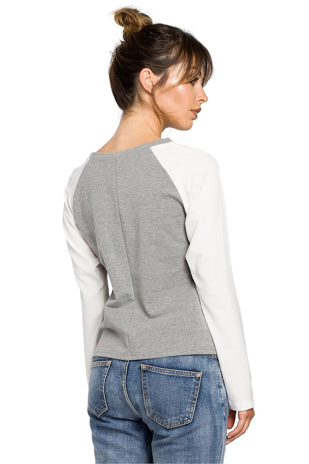 Haut blanc manches longues coton décontracté chic coupe droite col rond pour femmes modernes