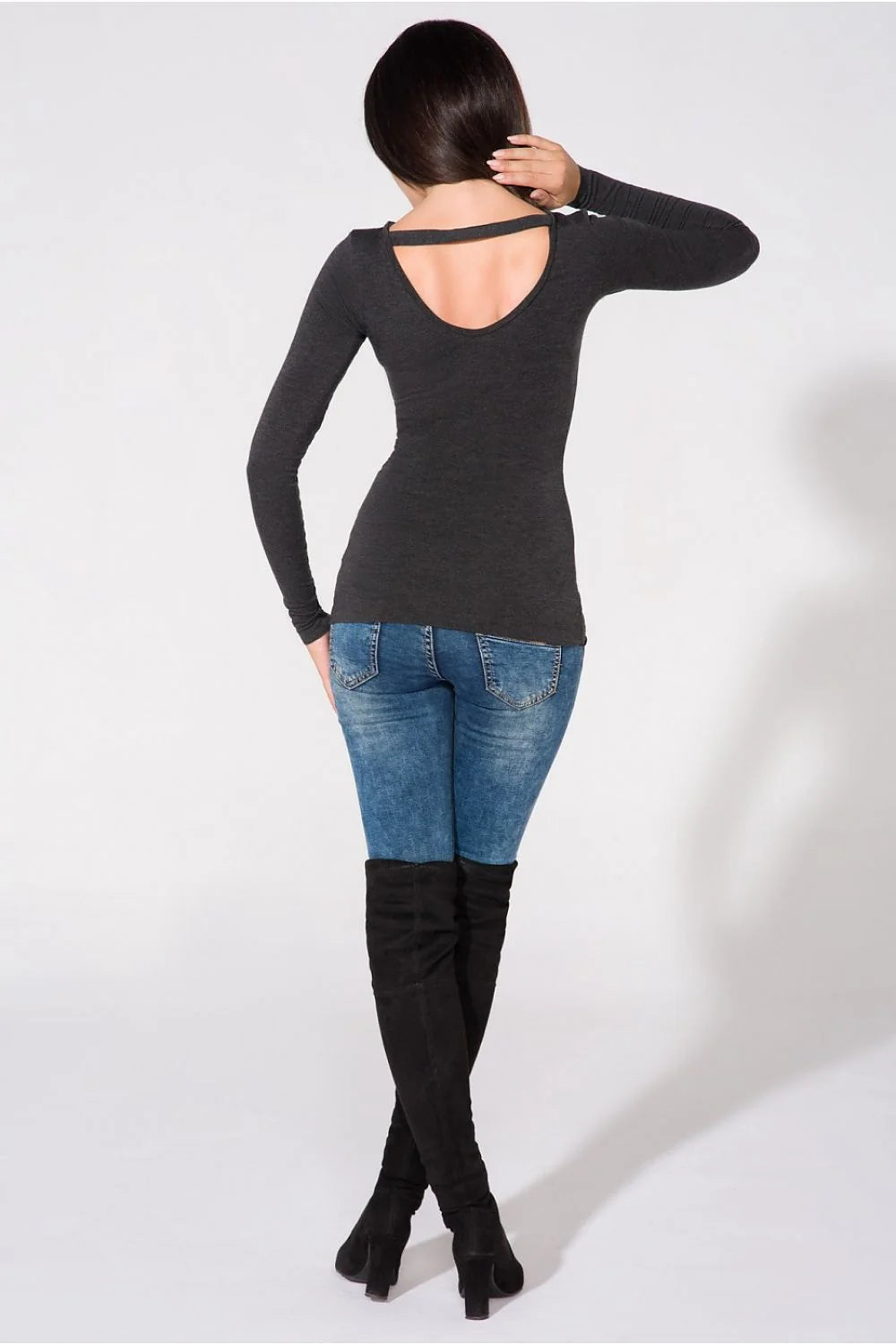 Haut manches longues coton gris foncé ajusté style décontracté confort mode casual polyvalent femmes