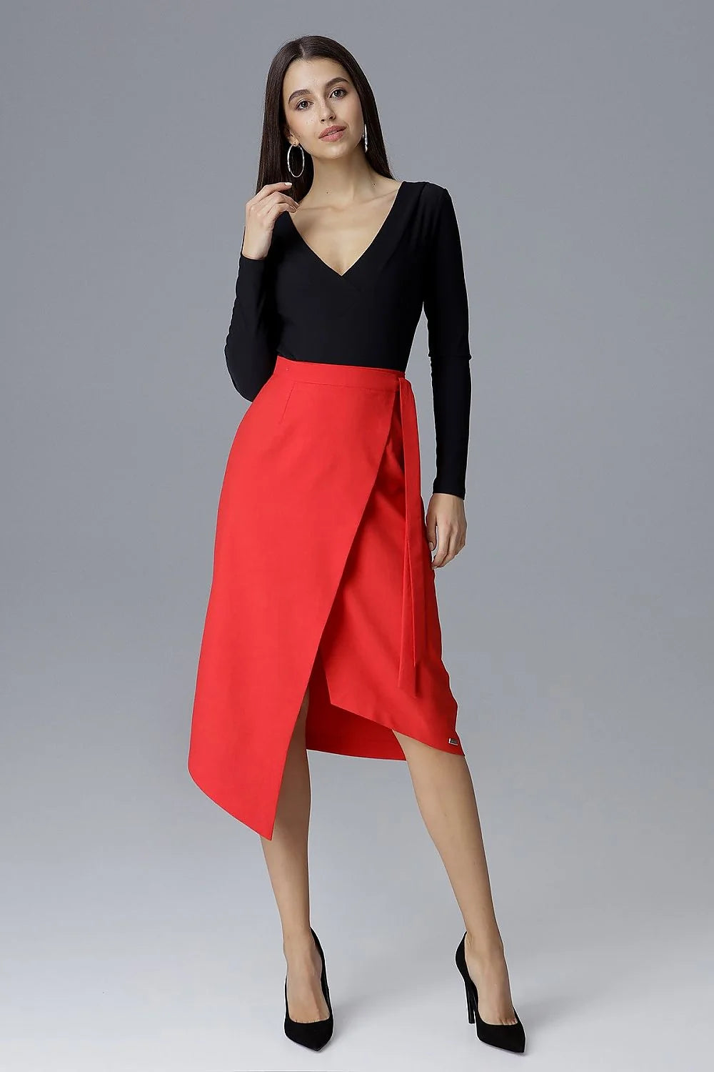 Jupe en soie asymétrique chic et moderne pour femme élégante soirée ou bureau tendance