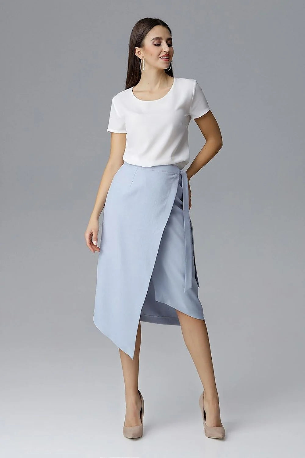 Jupe en soie asymétrique chic et moderne pour femme élégante soirée ou bureau tendance