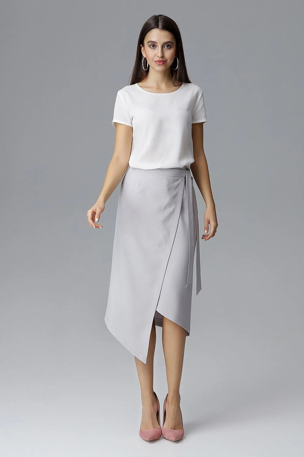 Jupe en soie asymétrique chic et moderne pour femme élégante soirée ou bureau tendance