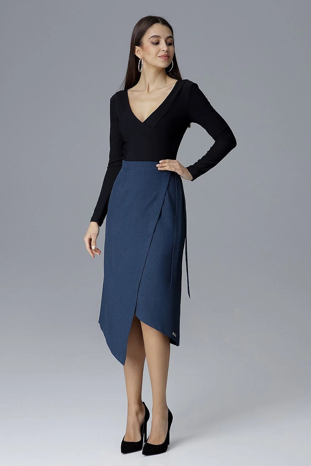 Jupe en soie asymétrique chic et moderne pour femme élégante soirée ou bureau tendance