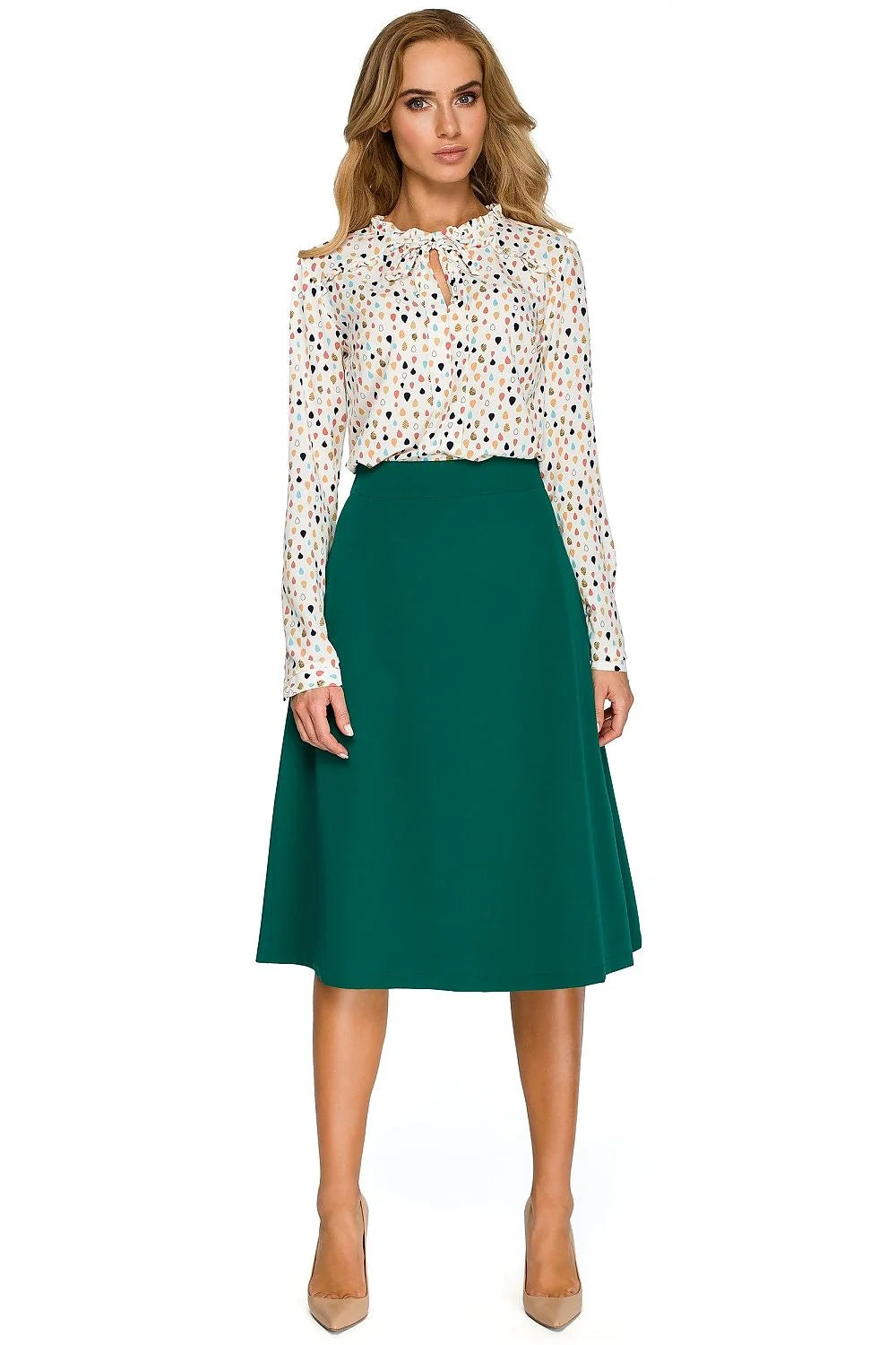 Jupe midi évasée coton chic rouge vif élégante polyvalente pour tenues professionnelles et sorties