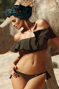 Maillot de bain deux pièces en tissu lisse marron, élégant et moderne avec volants séduisants