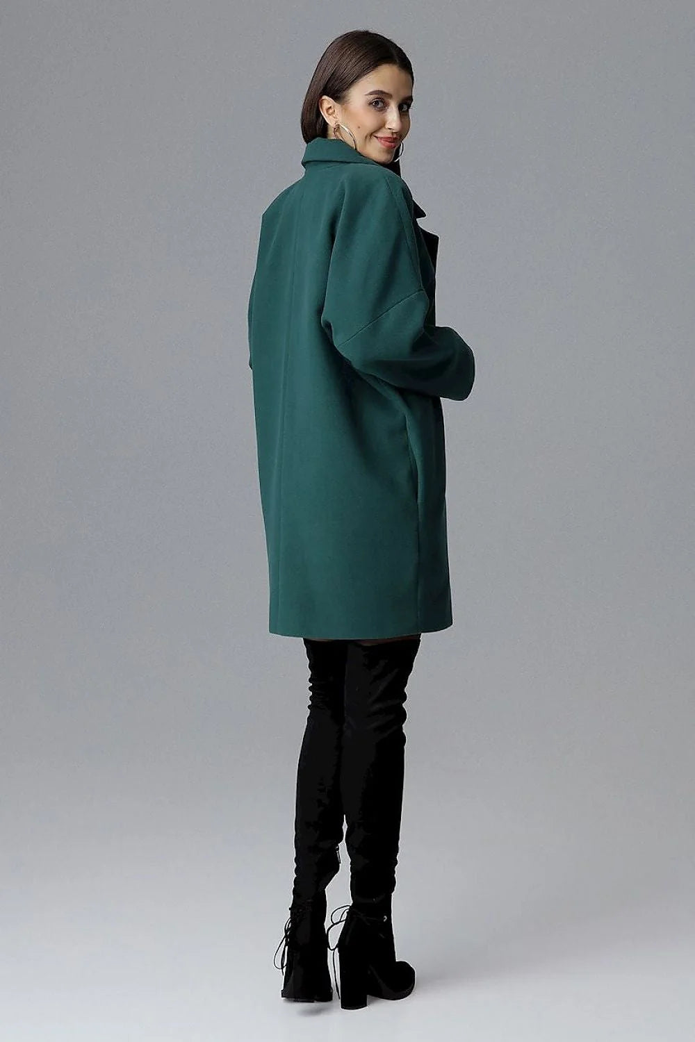 Manteau en laine bleu lavande élégant et moderne pour femmes chic et intemporel mode hiver