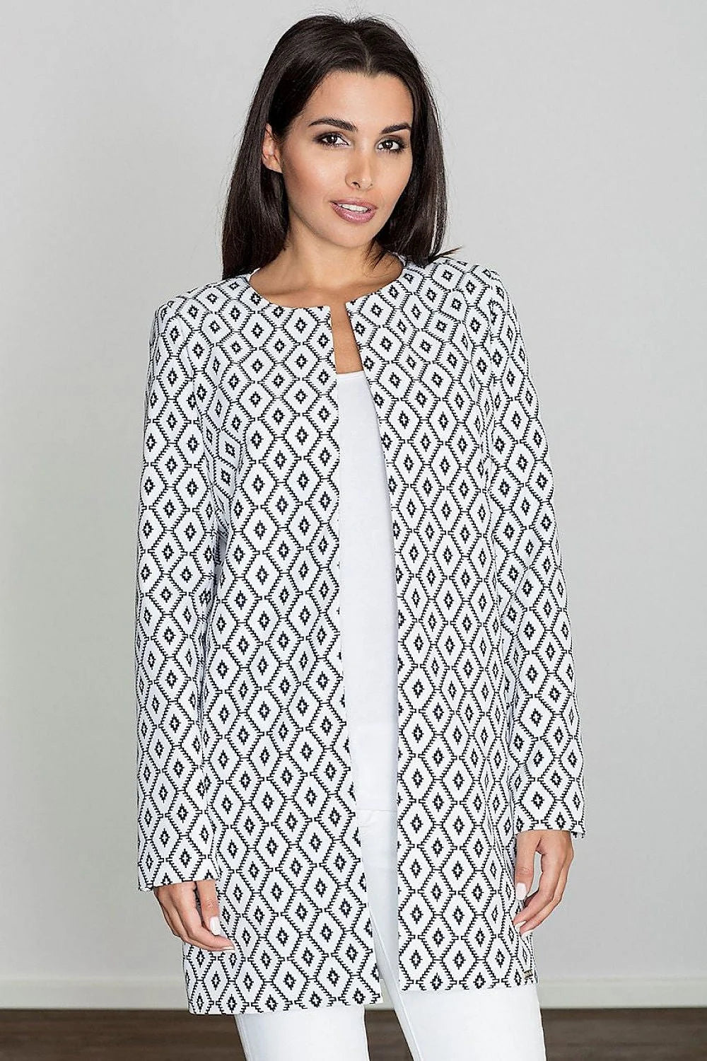 Manteau en tissu chic élégant motif losanges noir et blanc pour style sophistiqué moderne femme