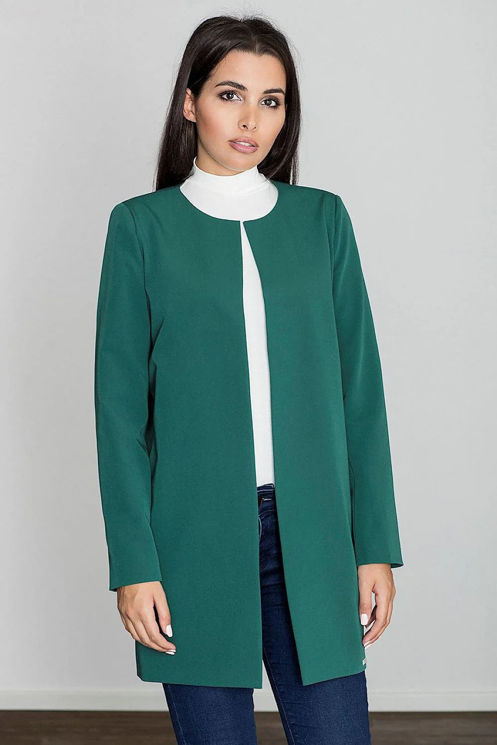 Manteau en tissu chic élégant motif losanges noir et blanc pour style sophistiqué moderne femme
