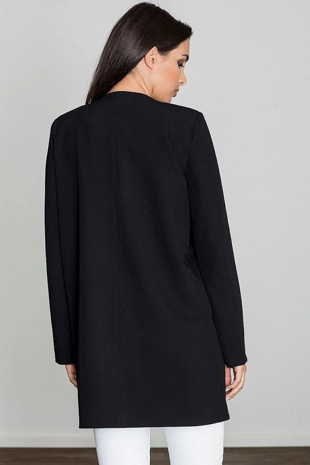 Manteau en tissu chic élégant motif losanges noir et blanc pour style sophistiqué moderne femme